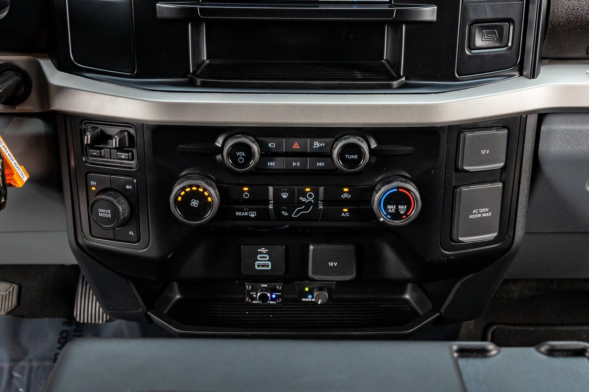 Used 2026 Ford F350 XLT w/ 360-Degree Camera Package AWD/4WD image 24