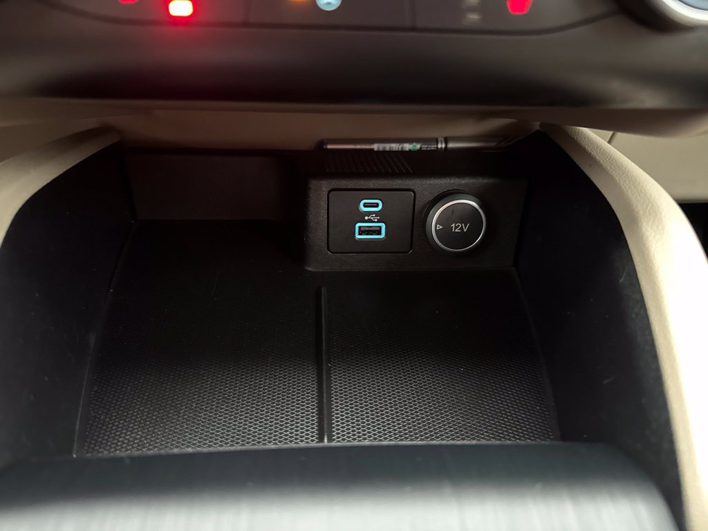 Used 2020 Ford Escape SEL FWD image 22