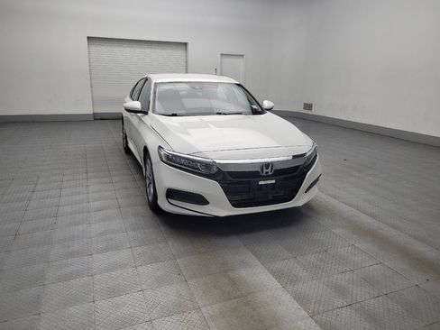 Used 2018 Honda Accord LX image 13