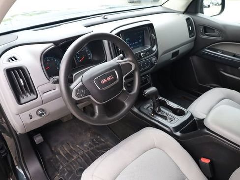 Used 2017 GMC Canyon W/T w/ Convenience Package RWD image 10