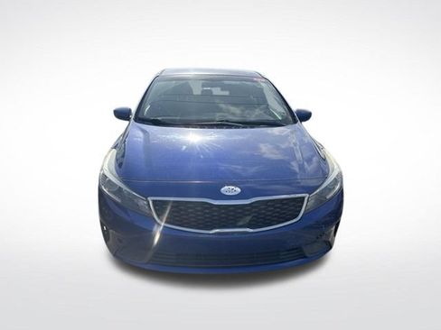 Used 2018 Kia Forte S FWD image 3