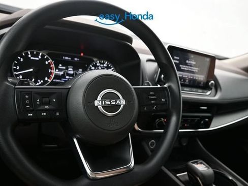 Used 2023 Nissan Rogue S FWD image 10