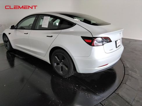 Used 2023 Tesla Model 3 Standard Range image 7
