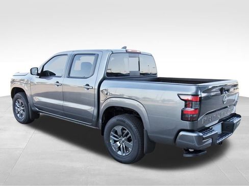 New 2026 Nissan Frontier SV w/ Tow Package AWD/4WD image 3