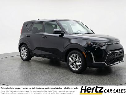 Used 2025 Kia Soul LX w/ LX Technology Package