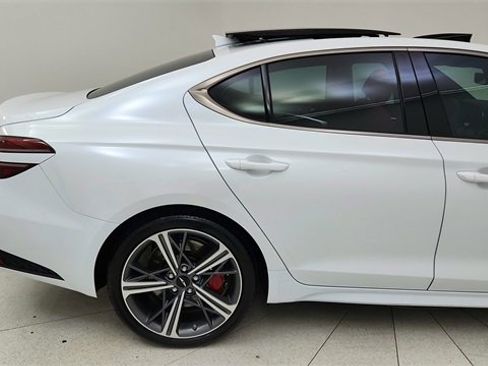 Used 2025 Genesis G70 2.5T w/ Sport Prestige Package image 12