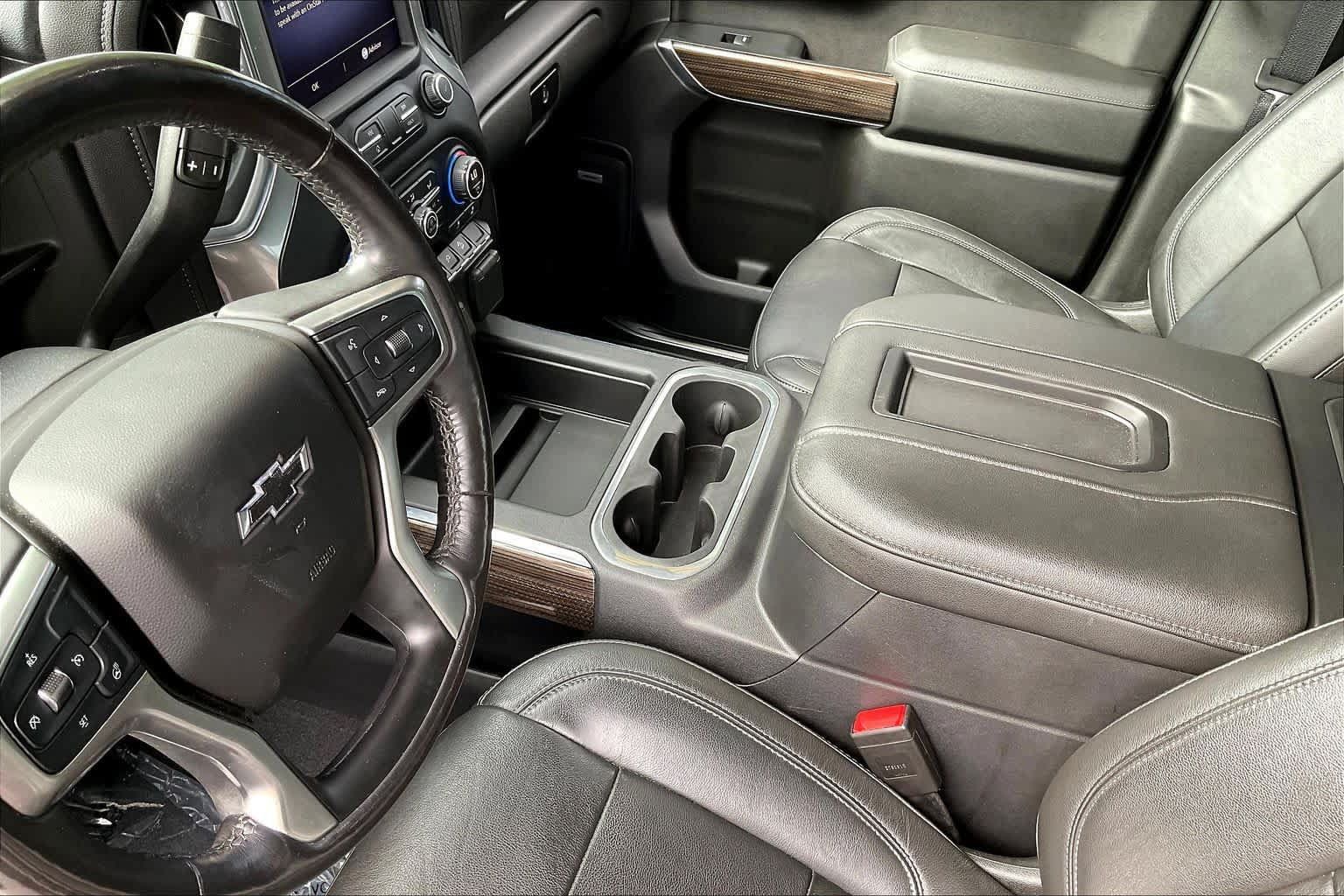 Used 2019 Chevrolet Silverado 1500 RST w/ All-Star Edition AWD/4WD image 17
