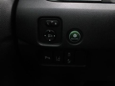 Used 2016 Honda Pilot Elite image 10