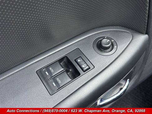 Used 2013 Dodge Challenger R/T Plus RWD image 22
