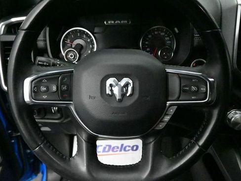 Used 2024 RAM 1500 Laramie AWD/4WD image 15