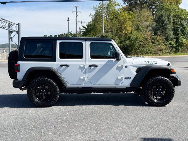 Used 2024 Jeep Wrangler Unlimited AWD/4WD image 13