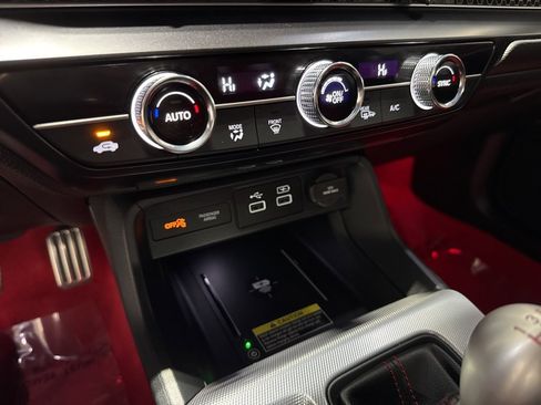 Used 2024 Honda Civic Type R image 22