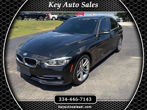 Used 2018 BMW 330i Sedan RWD image 1