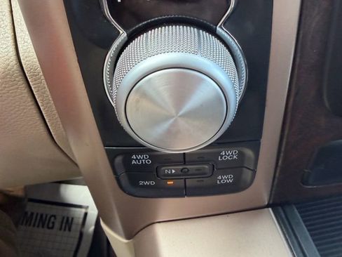 Used 2014 RAM 1500 Laramie Longhorn image 19