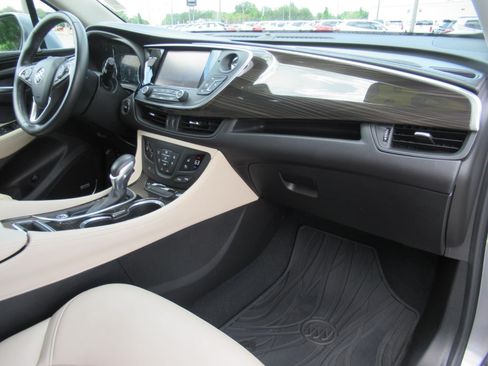 Used 2020 Buick Envision Premium w/ Driver Confidence Package AWD/4WD image 11
