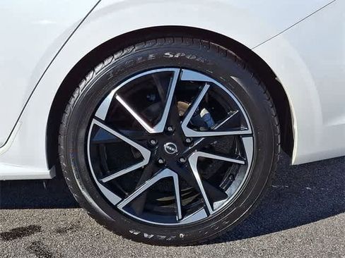 Used 2024 Nissan Sentra SR image 35