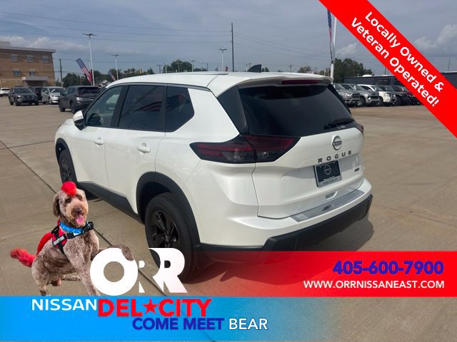New 2026 Nissan Rogue SV w/ Cold Weather Package AWD/4WD image 3