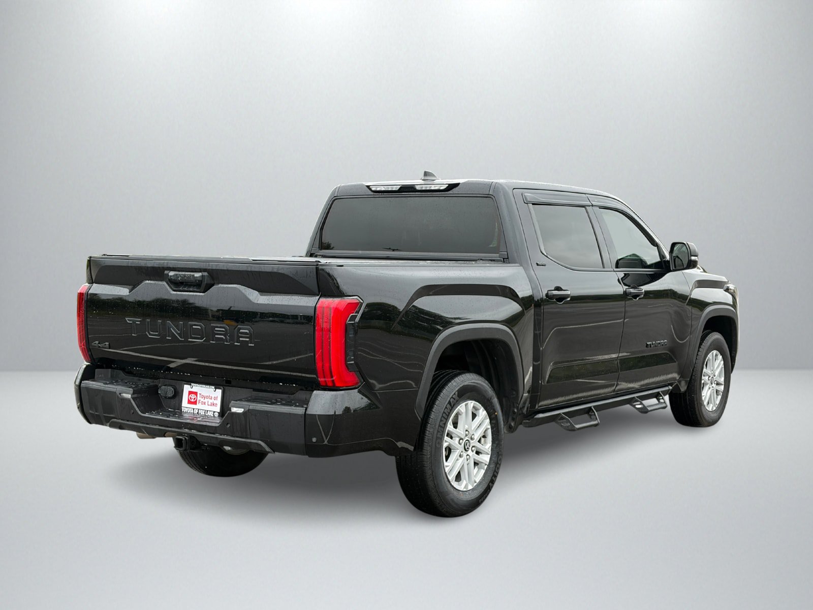 Used 2024 Toyota Tundra SR5 w/ SR5 Premium Package AWD/4WD image 5