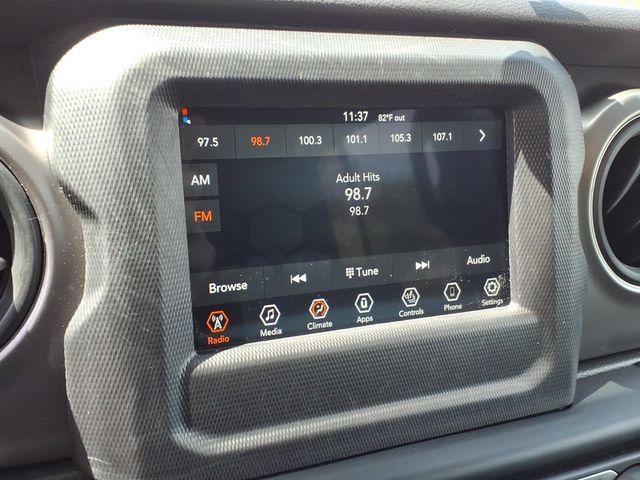 Used 2023 Jeep Gladiator Sport AWD/4WD image 23