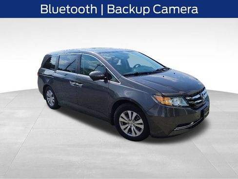 Used 2016 Honda Odyssey SE image 2