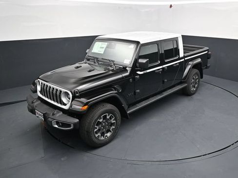 New 2026 Jeep Gladiator Sport AWD/4WD image 38