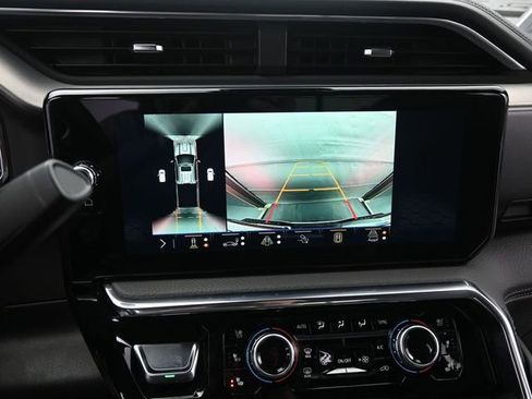 Used 2025 GMC Sierra 2500 Denali w/ Technology Package image 35