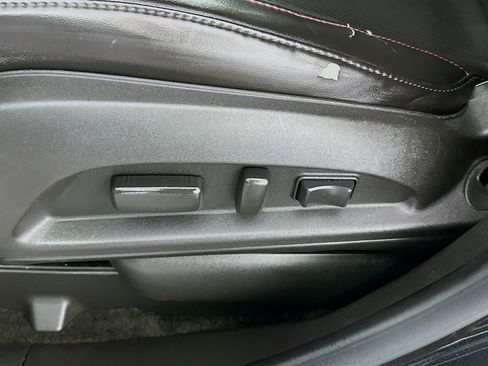 Used 2011 GMC Terrain SLT w/ Cargo Package AWD/4WD image 18