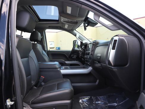 Used 2019 Chevrolet Silverado 3500 LTZ w/ Duramax Plus Package AWD/4WD image 11