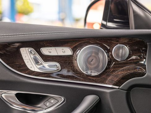 Used 2018 Mercedes-Benz E 400 Coupe image 30