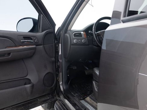 Used 2007 Chevrolet Tahoe LT w/ LT Preferred Equipment Group image 24