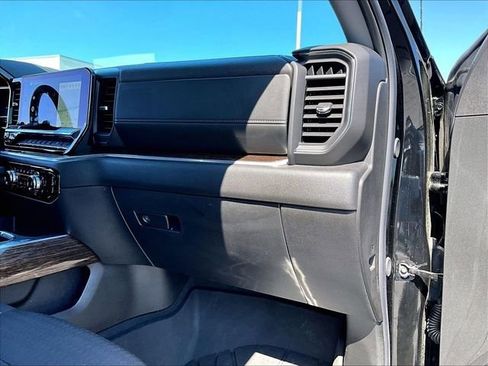 Used 2025 GMC Sierra 1500 Elevation AWD/4WD image 13