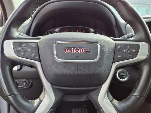 Used 2024 GMC Terrain SLT AWD/4WD image 8
