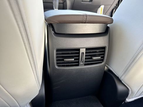 Certified 2025 MAZDA CX-30 AWD 2.5 S w/ Premium Package image 38