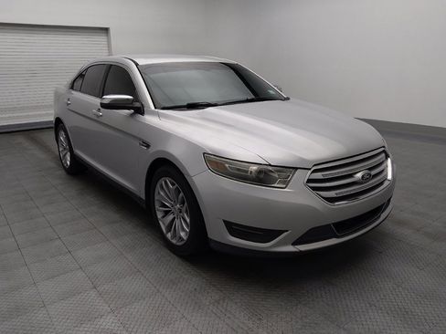Used 2014 Ford Taurus Limited image 13