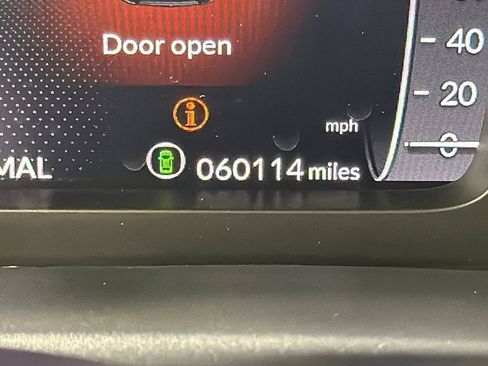 Used 2023 Honda Pilot Elite image 30