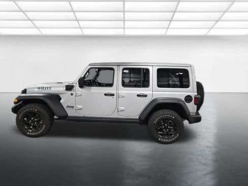 Used 2023 Jeep Wrangler Unlimited w/ Sun & Screen Package AWD/4WD image 7