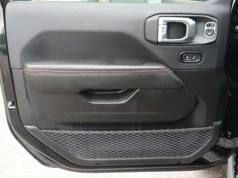 Used 2024 Jeep Wrangler Unlimited Rubicon AWD/4WD image 14