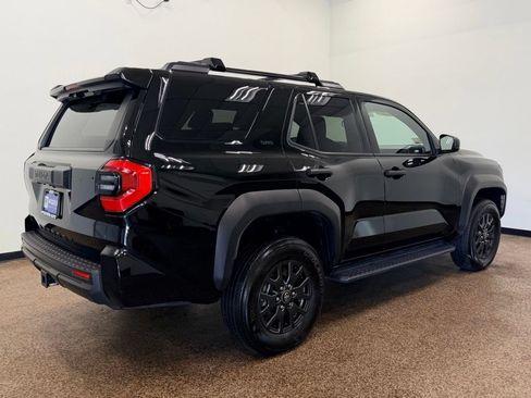 Used 2025 Toyota 4Runner SR5 AWD/4WD image 7
