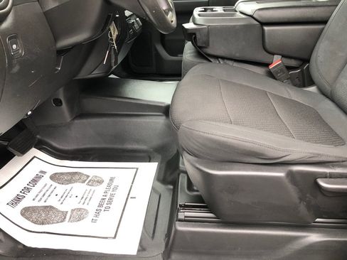 Used 2021 Chevrolet Silverado 2500 W/T w/ WT Convenience Package AWD/4WD image 23