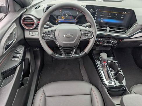 New 2026 Chevrolet Trax RS w/ Driver Confidence Package FWD image 7