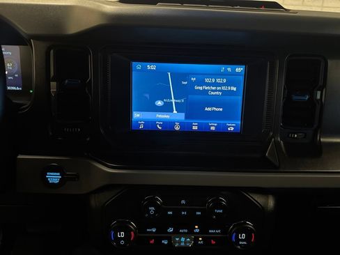 Used 2023 Ford Bronco Black Diamond w/ Sasquatch Package AWD/4WD image 25