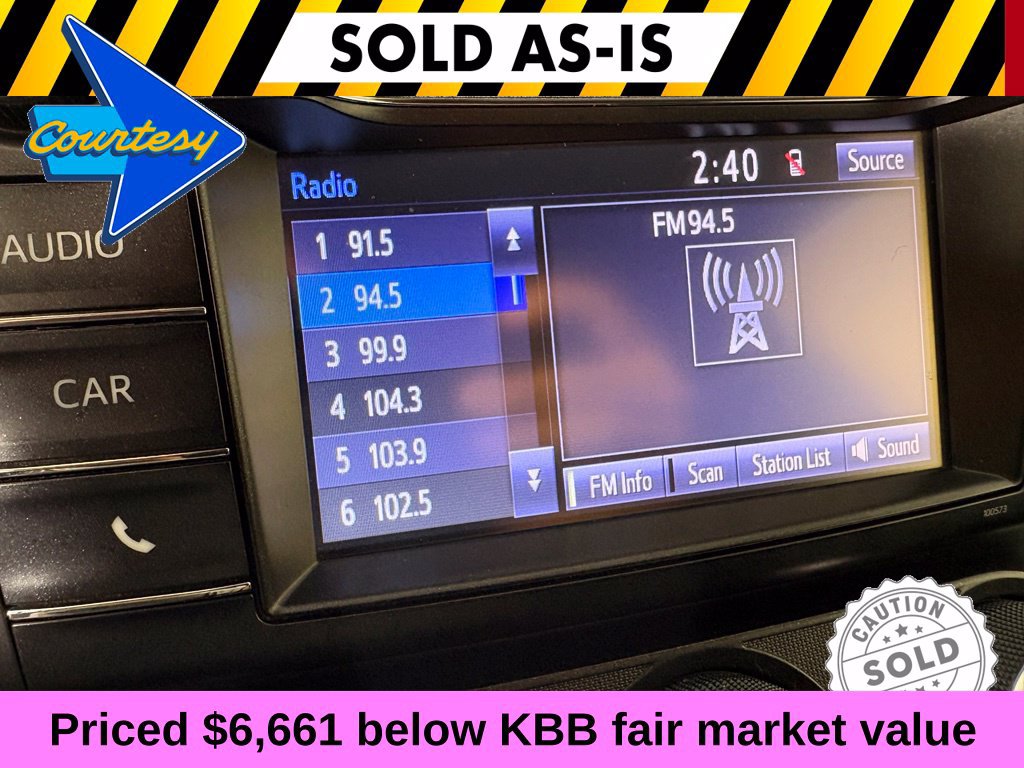 Used 2017 Toyota RAV4 LE w/ Carpet Mat Package FWD image 28