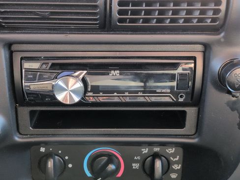 Used 2003 Ford Ranger XL image 23