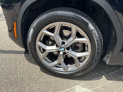 Used 2024 BMW X4 xDrive30i w/ Premium Package AWD/4WD image 19