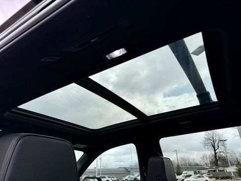 Used 2023 GMC Yukon XL Denali w/ LPO, Floor Liner Package image 32