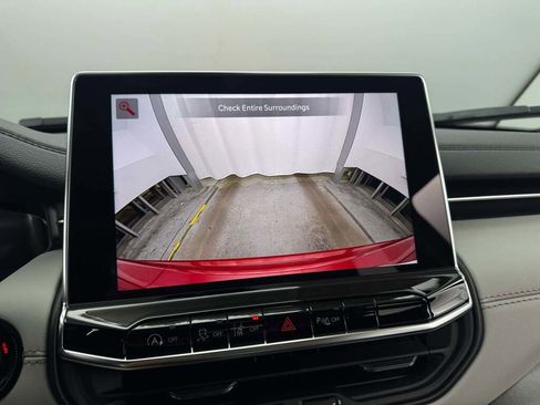 New 2026 Jeep Compass Limited image 32