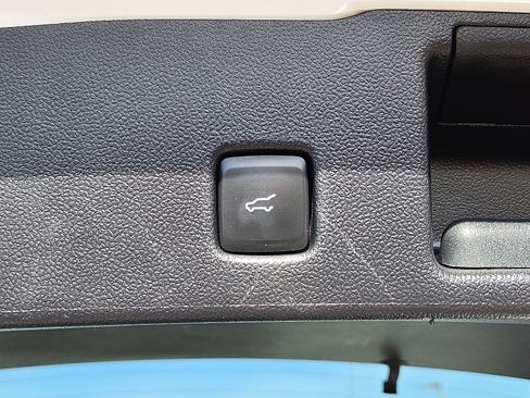 Used 2023 Ford Escape ST-Line w/ Equipment Group 301A FWD image 14