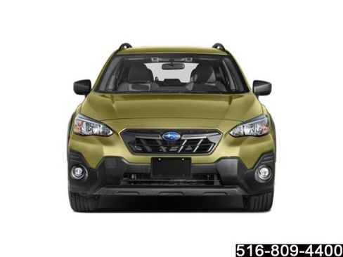 Used 2022 Subaru Crosstrek 2.5i Sport w/ Moonroof Package AWD/4WD image 12