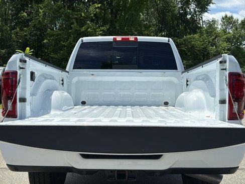 Used 2026 RAM 2500 Laramie AWD/4WD image 29