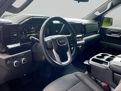Used 2024 GMC Sierra 1500 Elevation AWD/4WD image 16